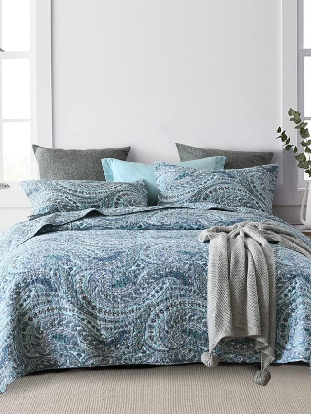 Paisley Quilt Queen Size, Soft Cotton Bedspread with 2 Shams, Lightweight Revers